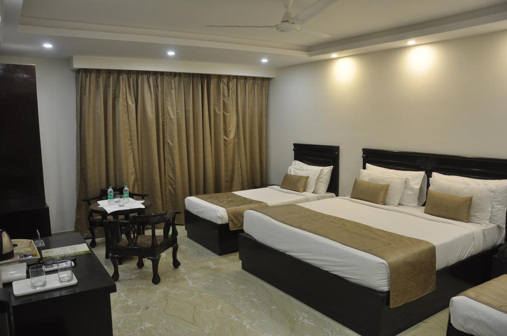 Genx Usha Kiran Agra Hotel Agra  Quarto foto