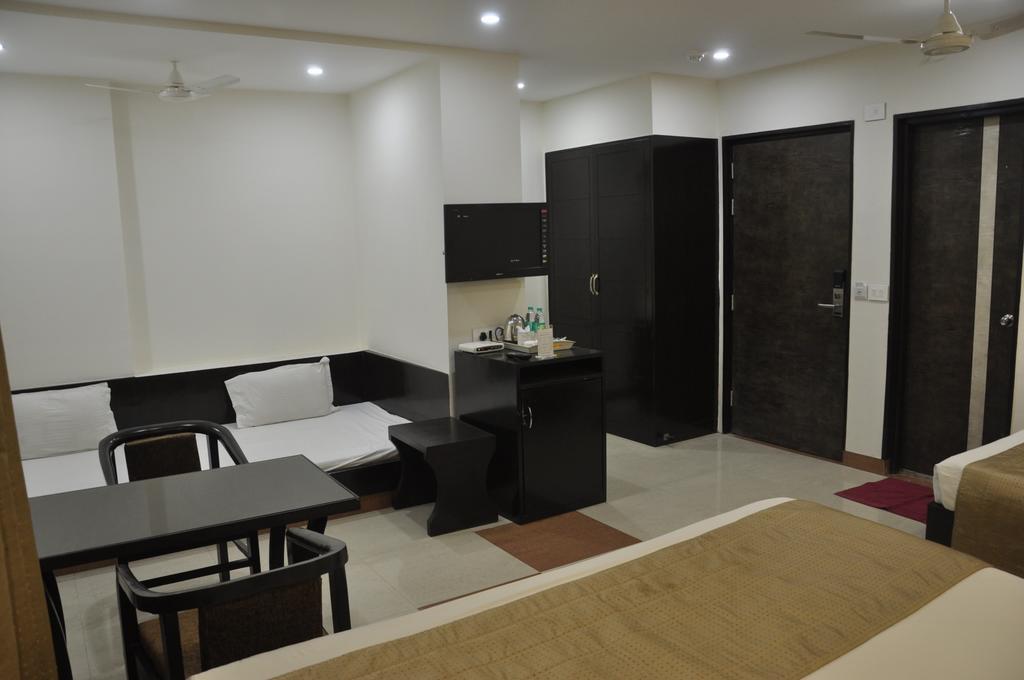 Genx Usha Kiran Agra Hotel Agra  Quarto foto