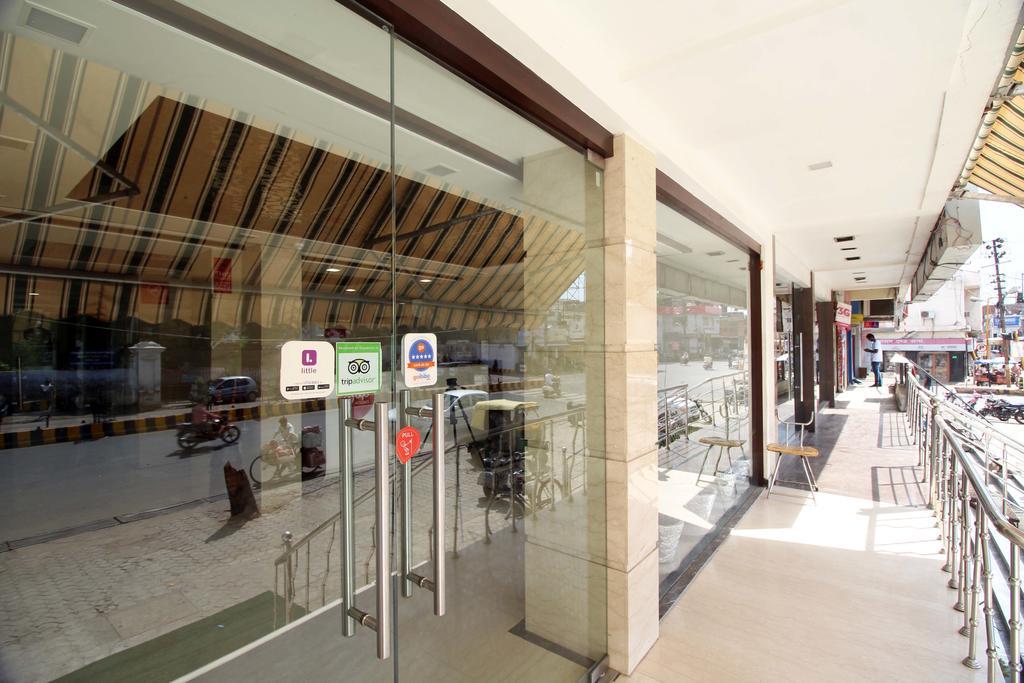 Genx Usha Kiran Agra Hotel Agra  Exterior foto