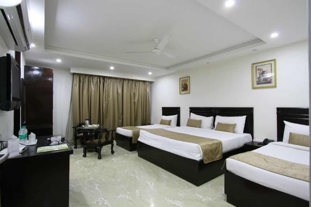 Genx Usha Kiran Agra Hotel Agra  Exterior foto