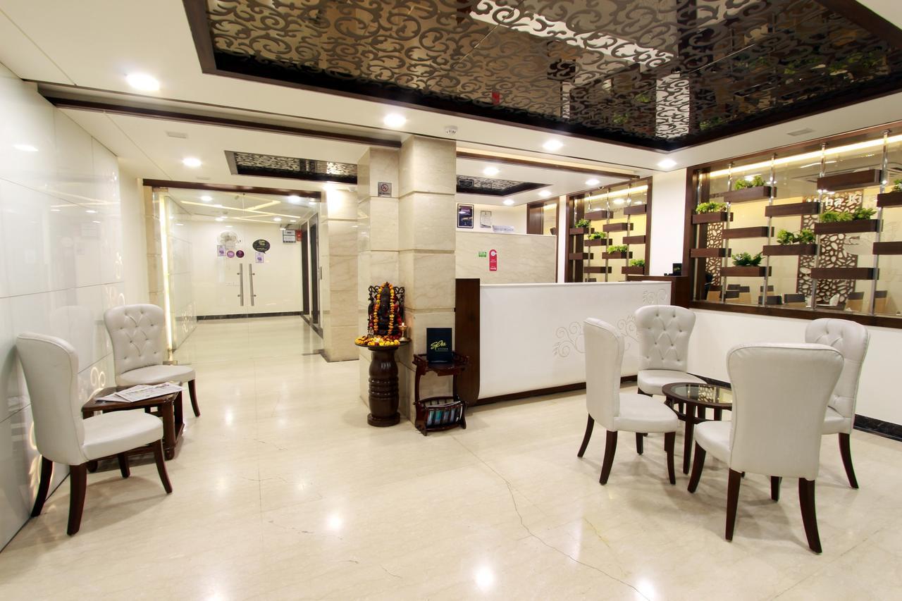 Genx Usha Kiran Agra Hotel Agra  Exterior foto